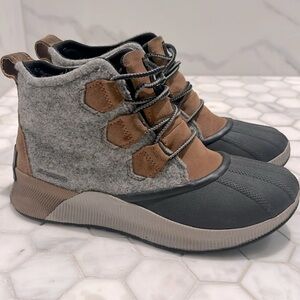 Sorel OUT N ABOUT III Classic Waterproof Hiking Rain Mid Boots Women’s Size 8